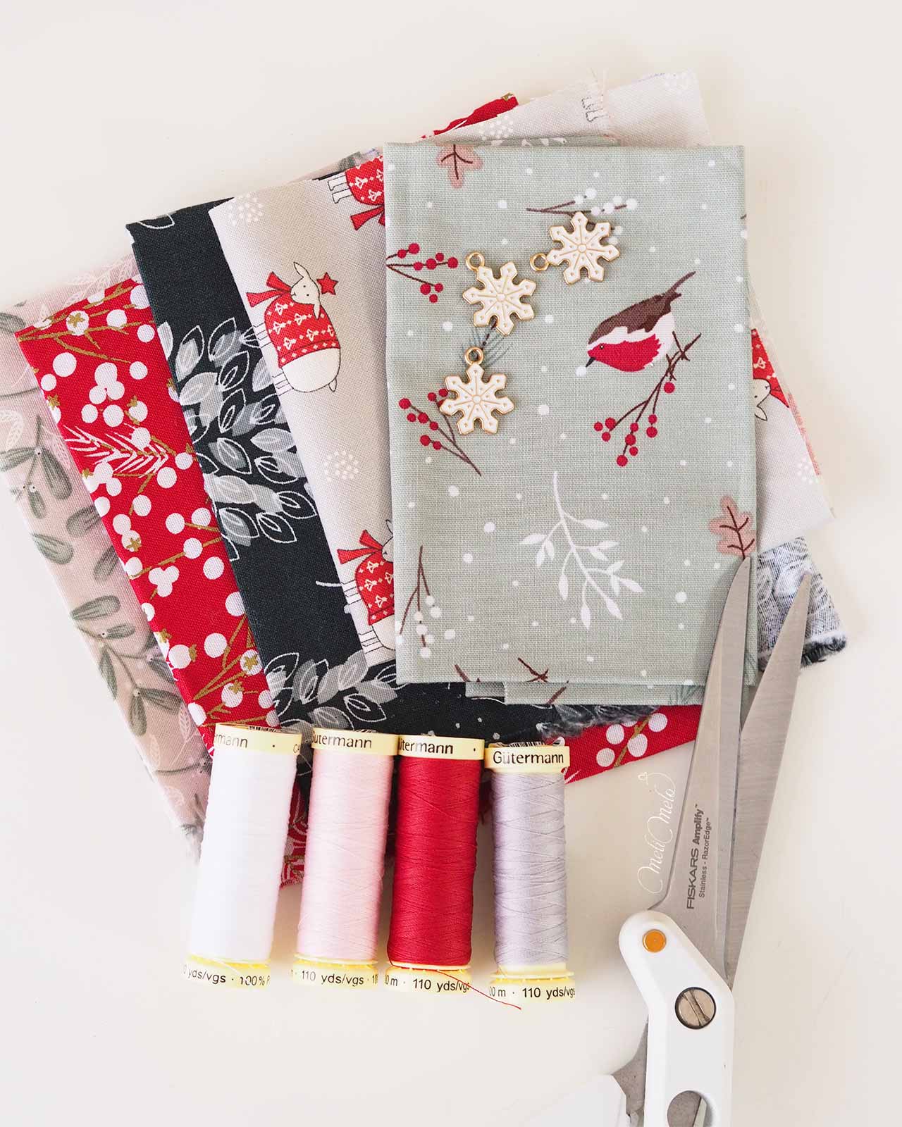 beau-tissu-noel-coton-thecraftcottoncompany-foraging-forest-laboutiquedemelimelo