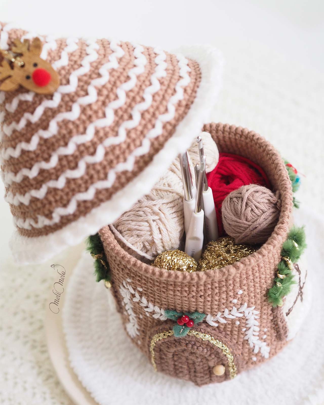 boite-crochet-maison-pain-epice-calendrier-avent-ricorumi-2024-laboutiquedemelimelo