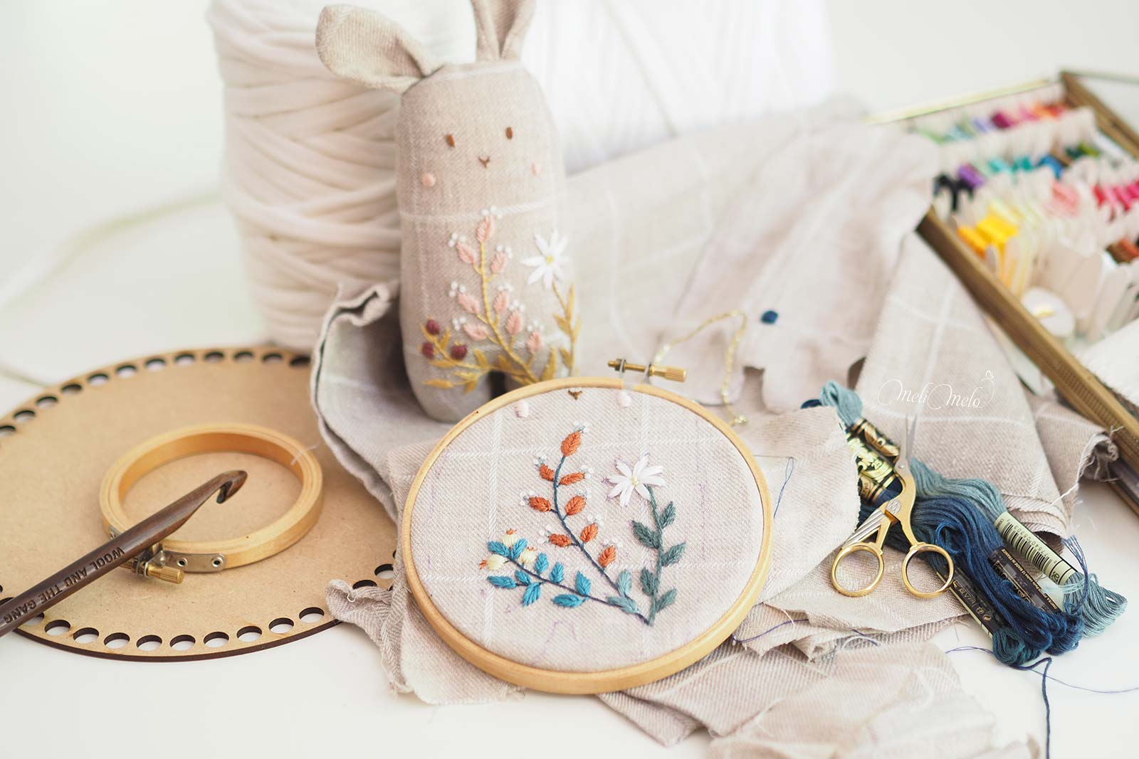 broderie-crochet-couture-doudou-lapin-idee-cadeau-encours-laboutiquedemelimelo