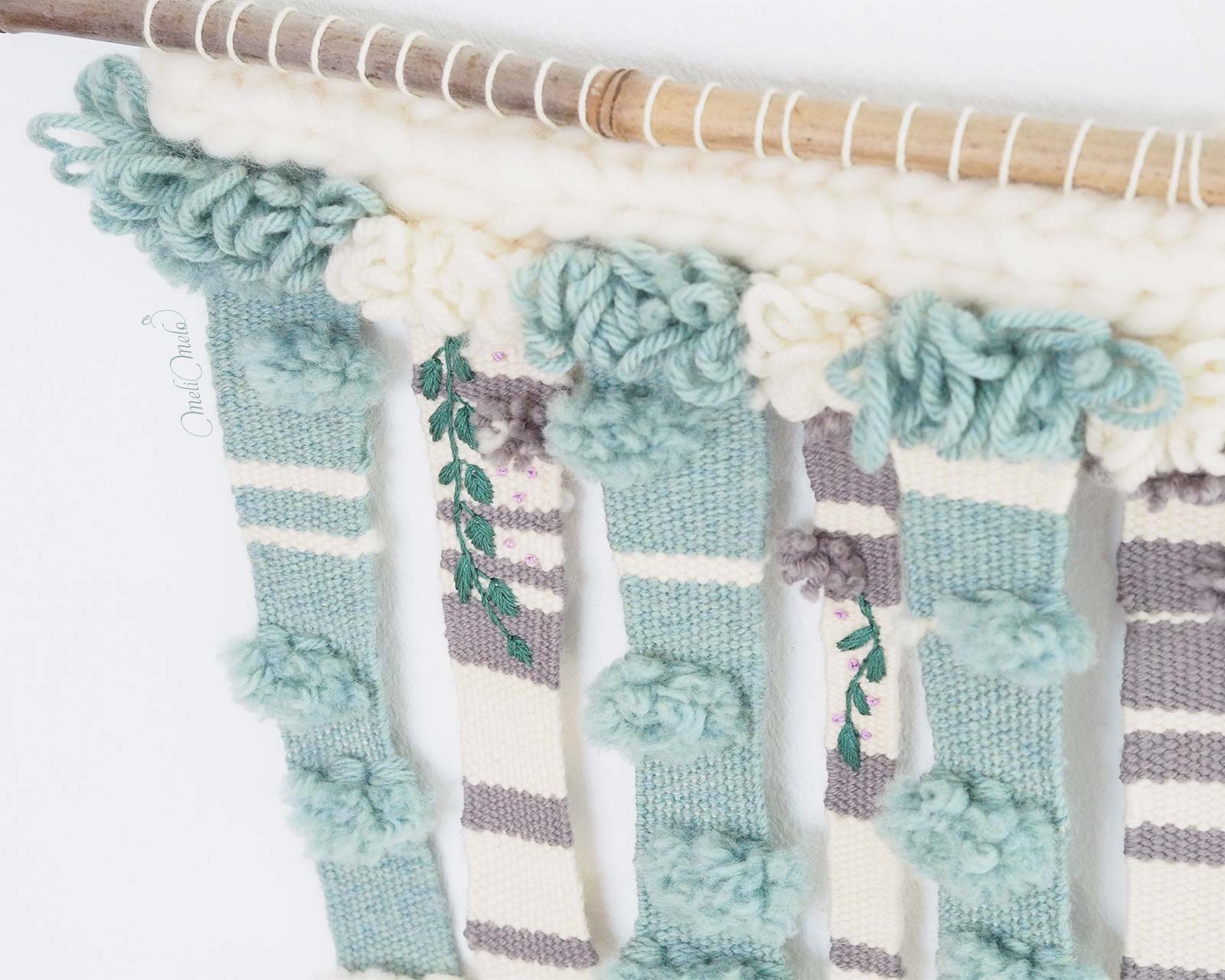 broderie-feuillage-sur-tissage-laine-merinos-laboutiquedemelimelo