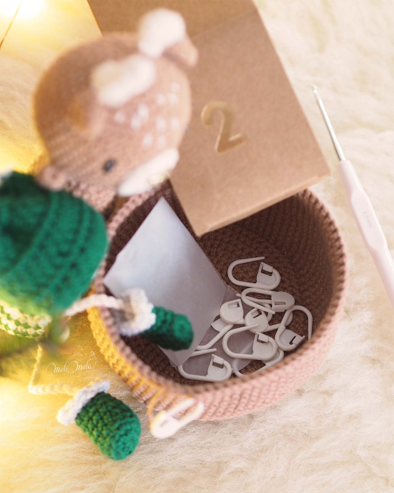 calendrier-avent-2024-crochet-ricorumi-advent-calendar-ricodesign-case-2-marqueur-maille-laboutiquedemelimelo