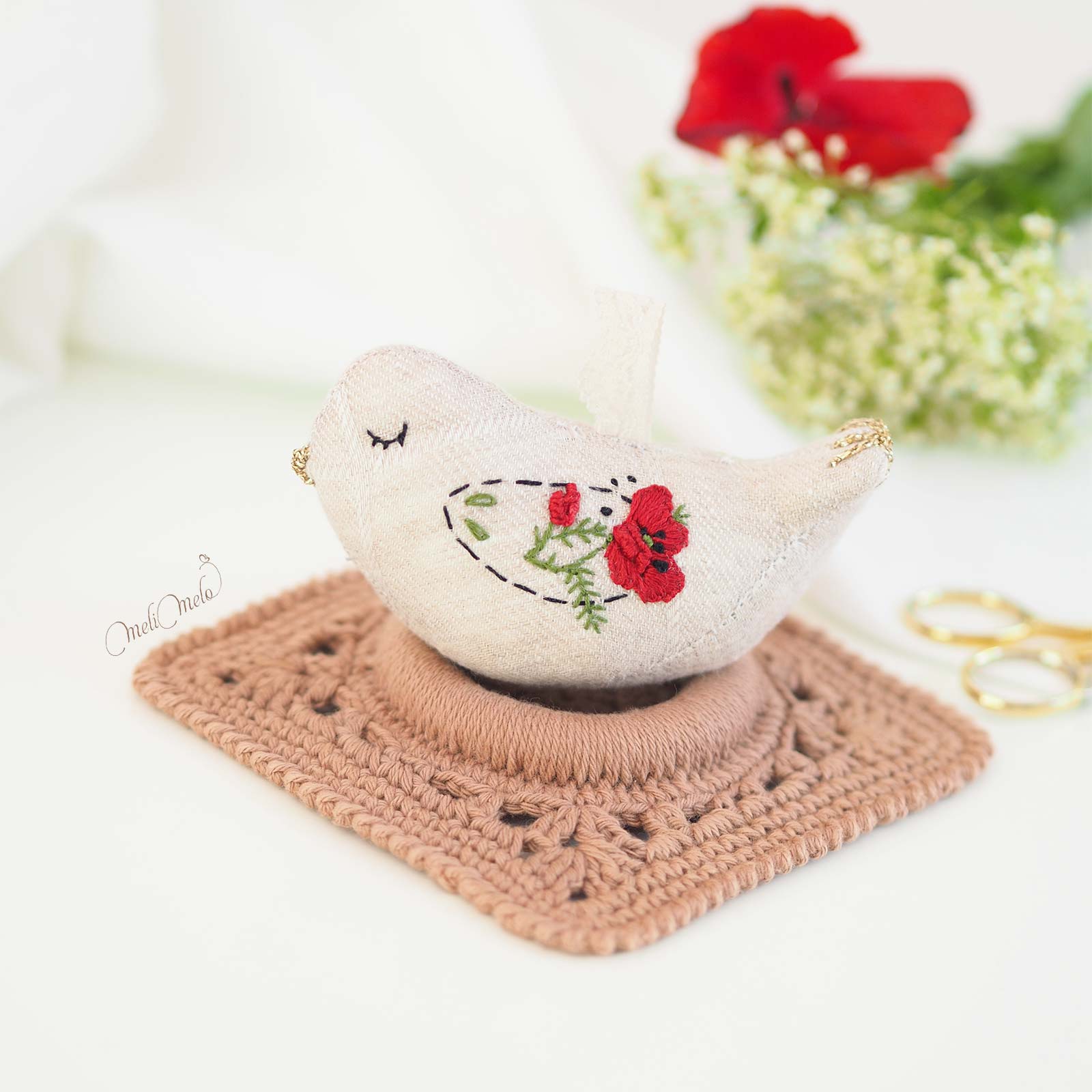 coquelicots-broderie-oiseau-crochet-bo-granny-nid-laboutiquedemelimelo