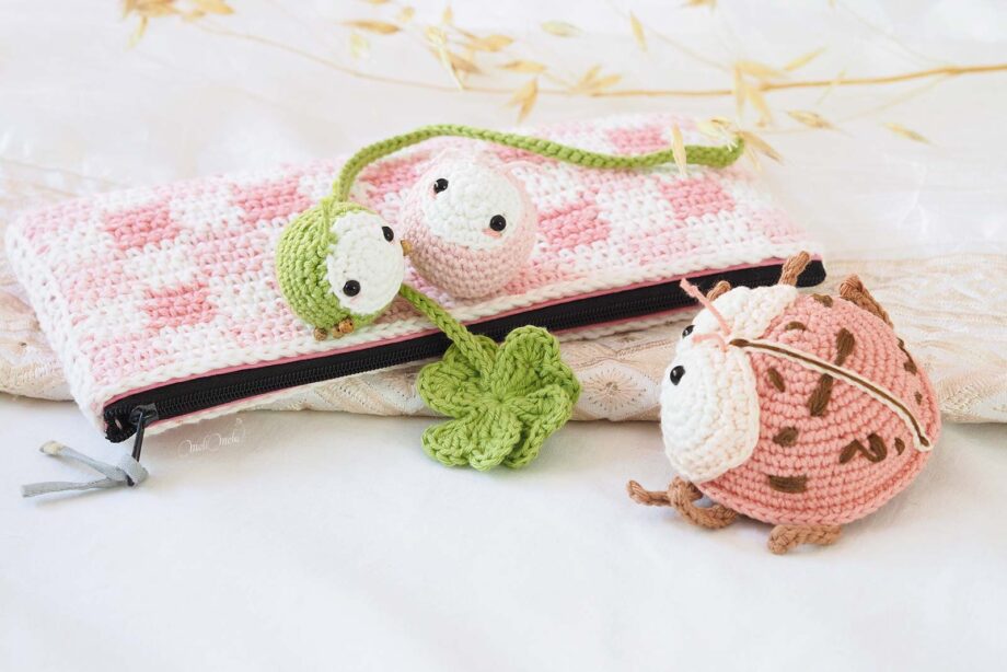 crochet-amigurumis-coccinelle-puceron-ricorumi-laboutiquedemelimelo