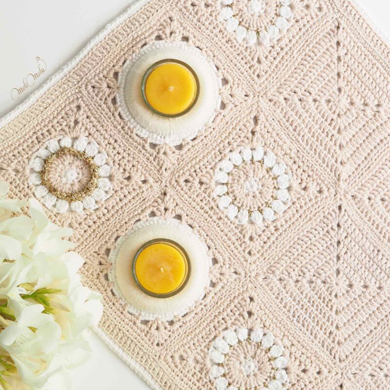 crochet-bo-queen-granny-square-table-runner-candle-ricorumi-cotton-laboutiquedemelimelo