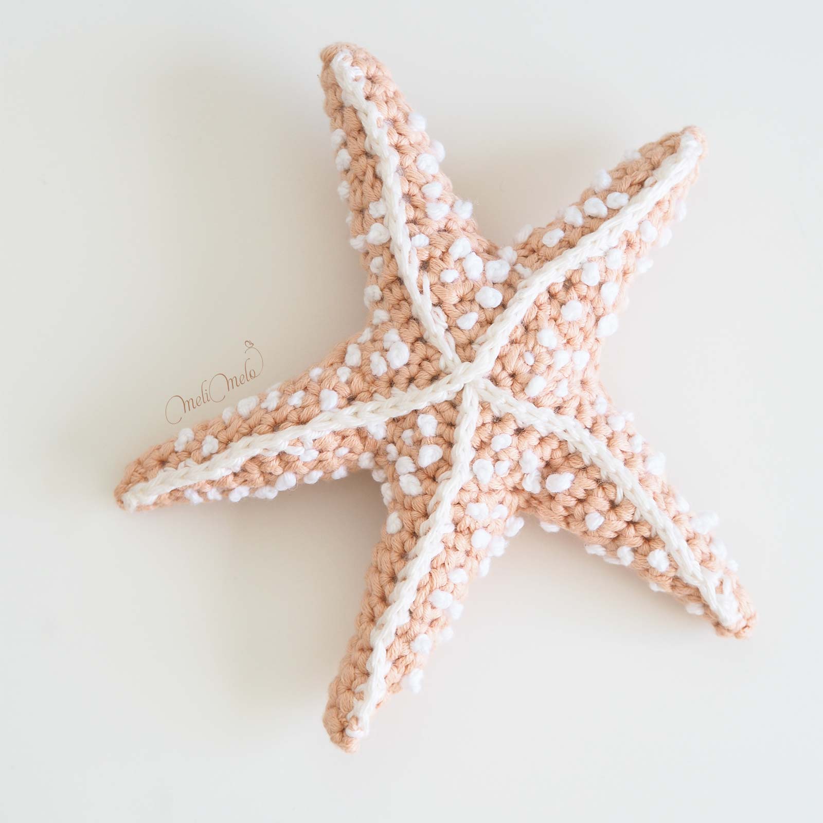 crochet-etoile-mer-rose-saumon-point-noeud-deco-aquarium-laboutiquedemelimelo