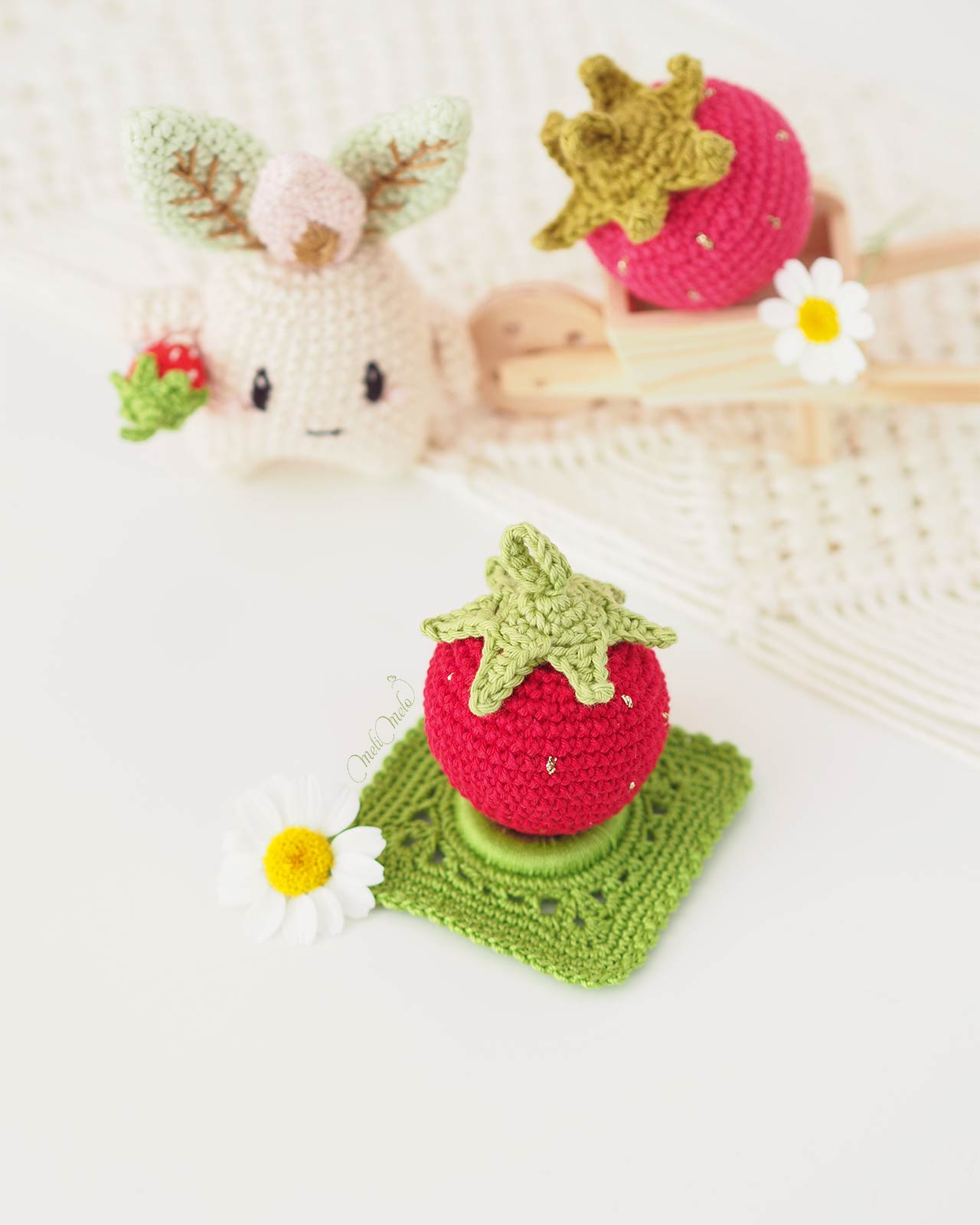 crochet-fraise-bo-granny-vert-laboutiquedemelimelo