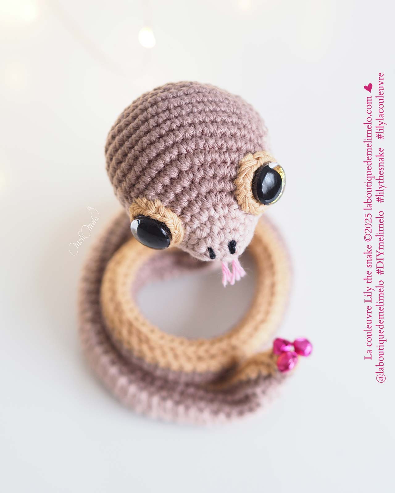 crochet-pattern-snake-serpent-lily-amigurumi-coton-ricorumi-diy-melimelo-laboutiquedemelimelo