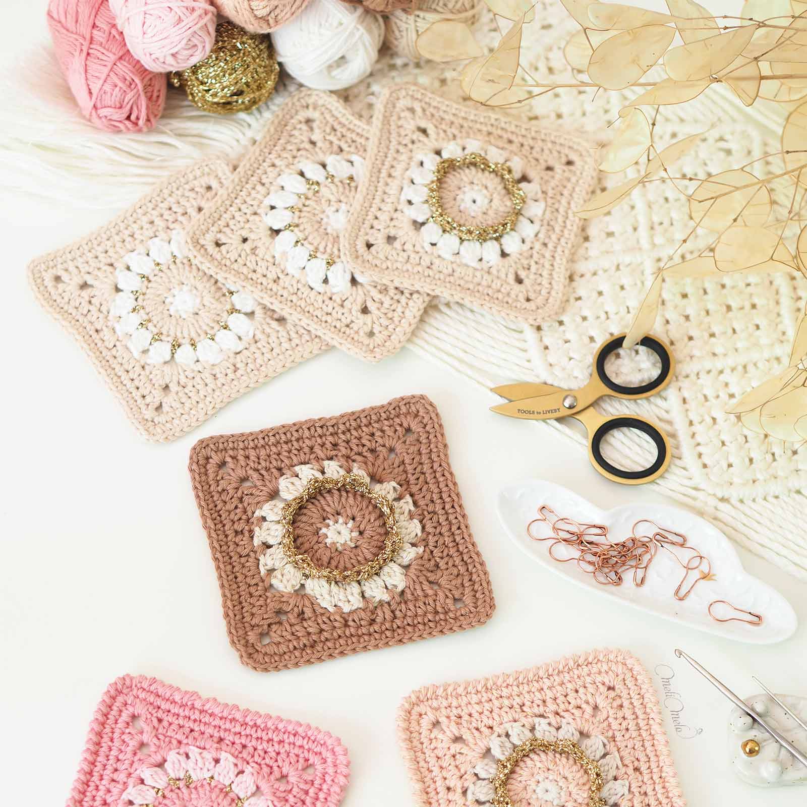 crochet-queen-granny-square-carre-laboutiquedemelimelo