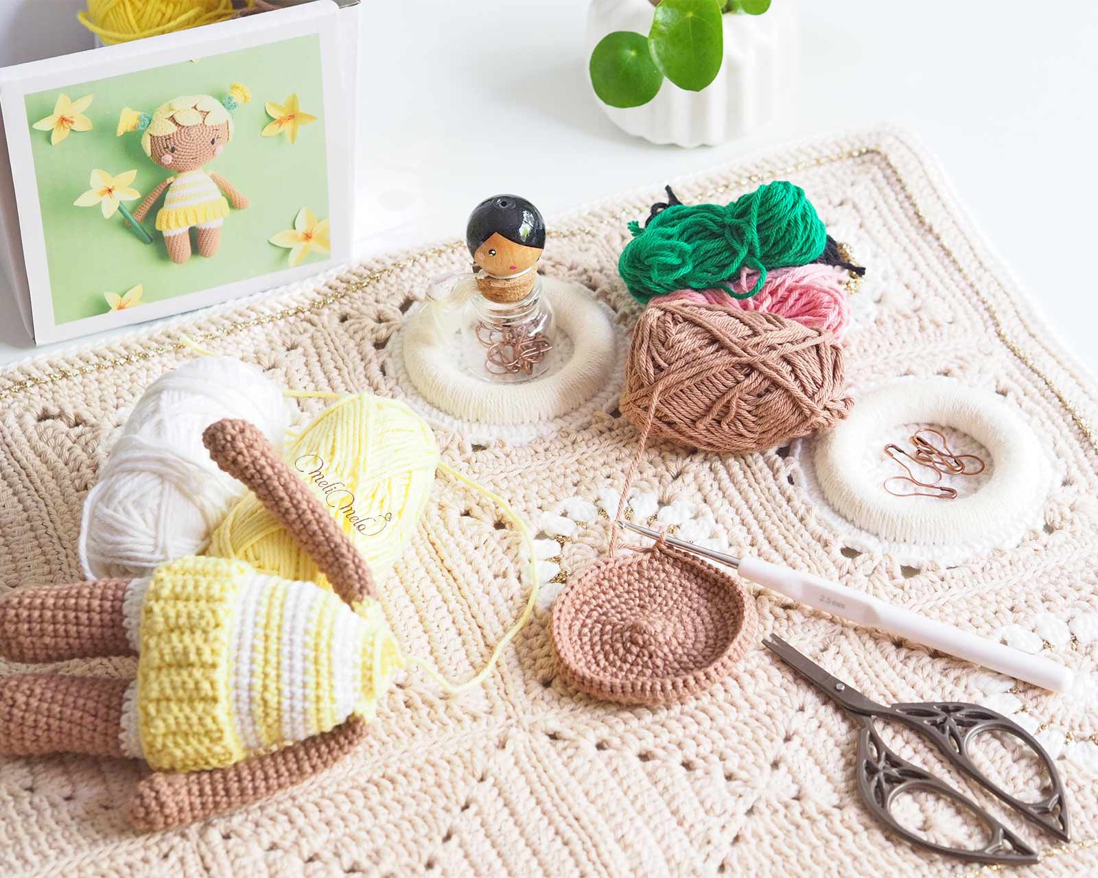 dorothy-poupee-crochet-en-cours-coton-classic-dk-ricorumi-laboutiquedemelimelo