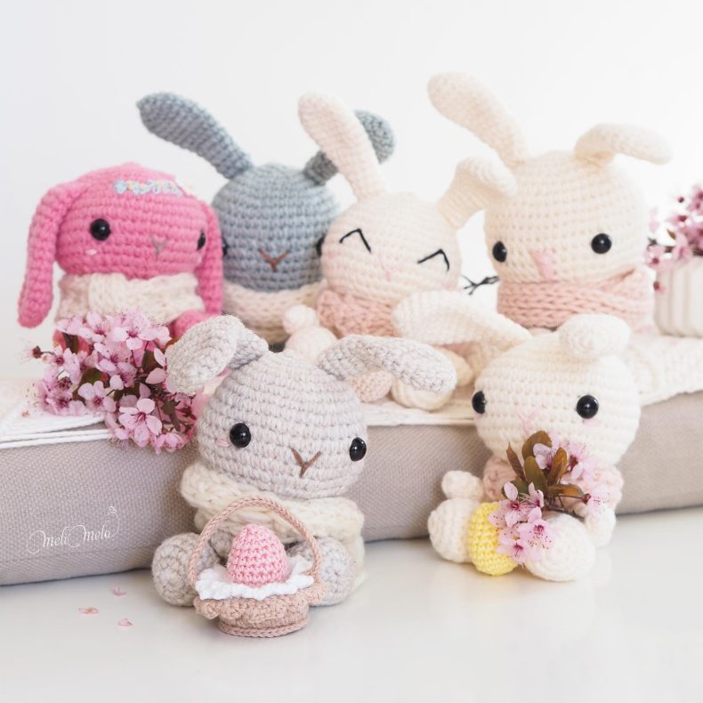 doudou-lapin-hiver-fetes-paques-crochet-tricot-laboutiquedemelimelo