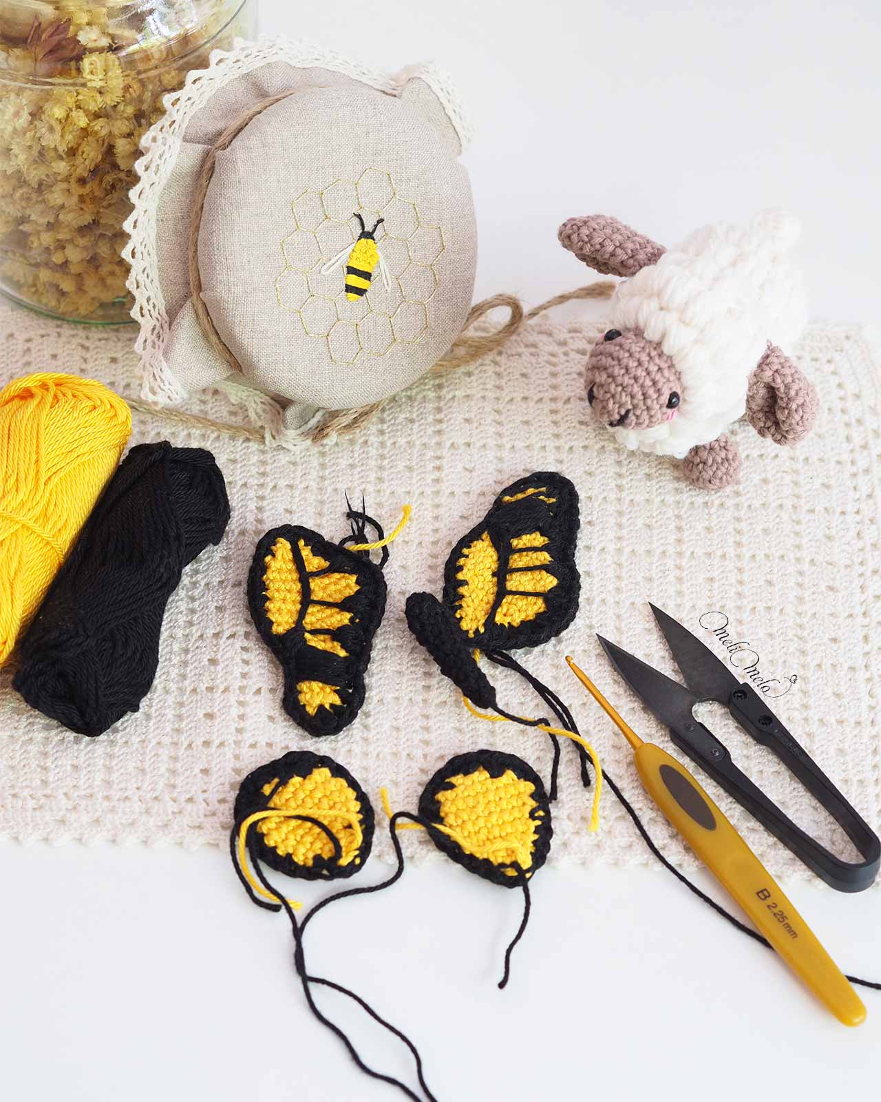 encours-papillon-monarque-crochet-coton-catona-scheepjes-laboutiquedemelimelo