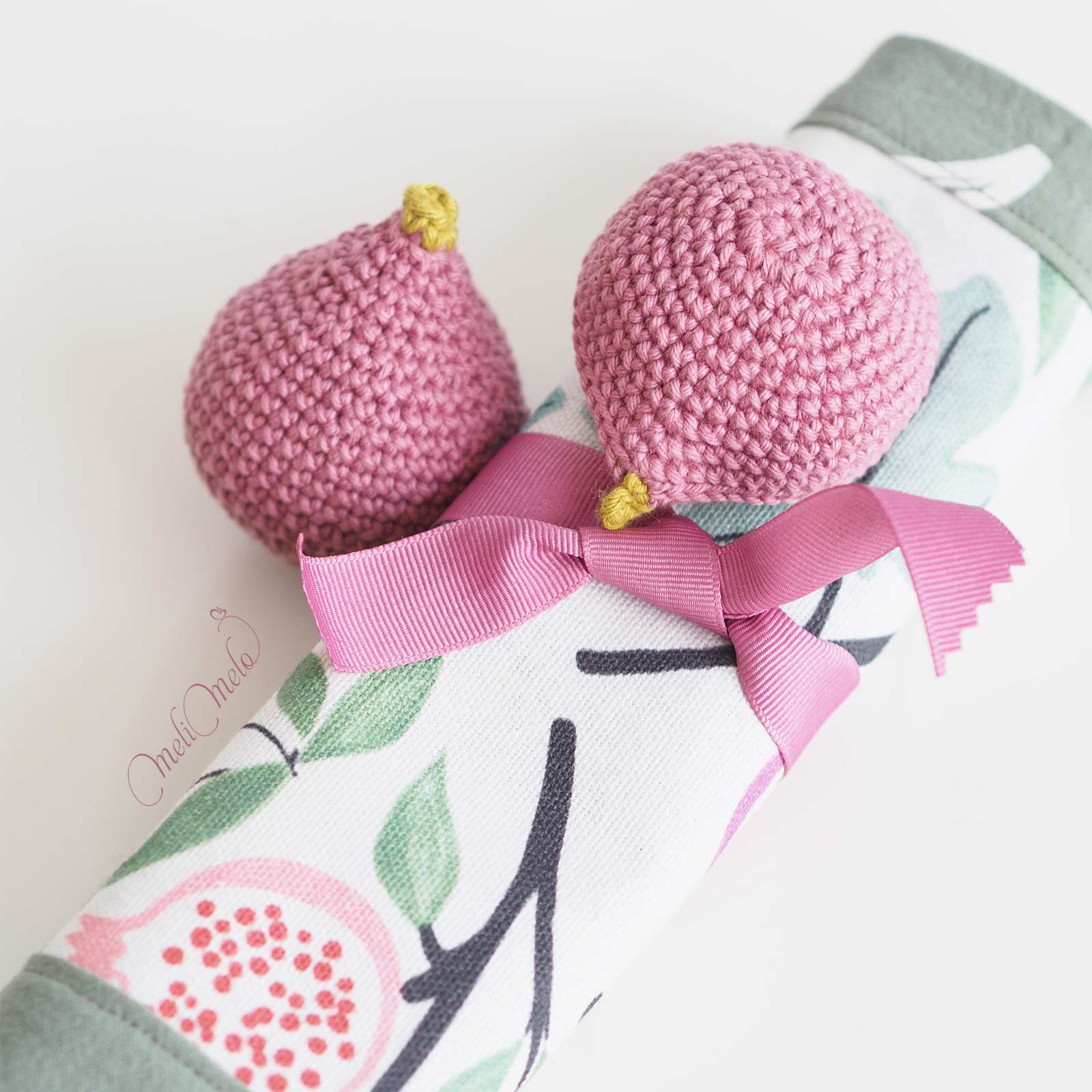 figue-cerise-crochet-couture-set-table-coton-ricorumi-katiafabrics-laboutiquedemelimelo