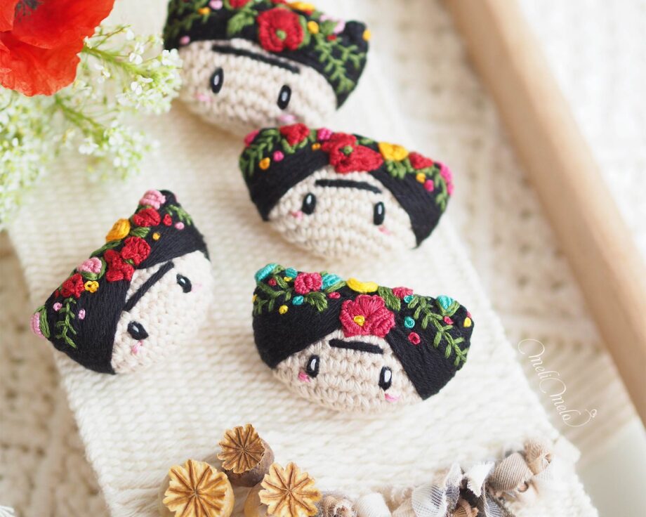frida-broche-crochet-mini-broderie-couronne-fleurs-laboutiquedemelimelo