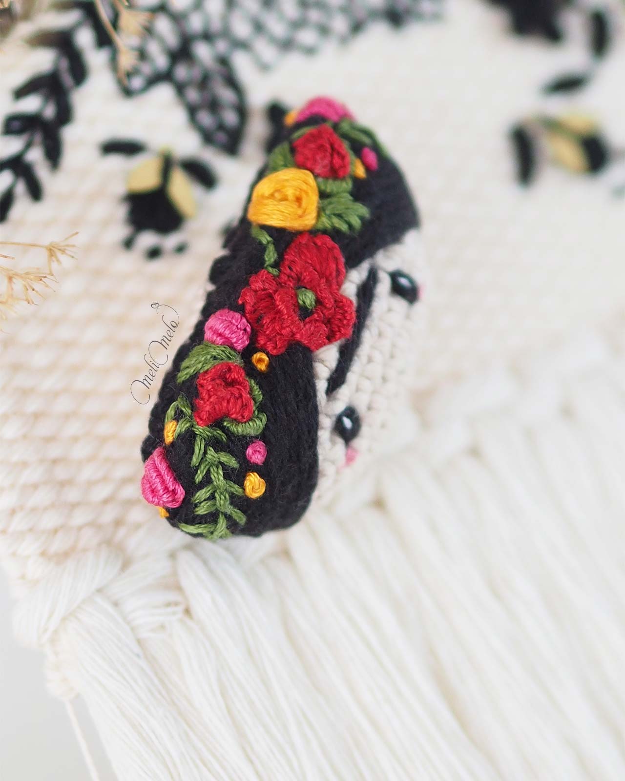 frida-fleurs-mini-broderie-crochet-laboutiquedemelimelo