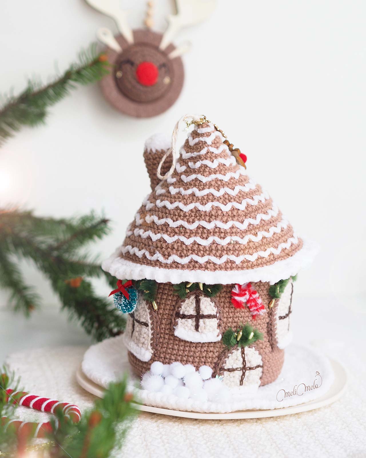 gingerbread-house-crochet-advent-calendar-ricorumi-2024-laboutiquedemelimelo