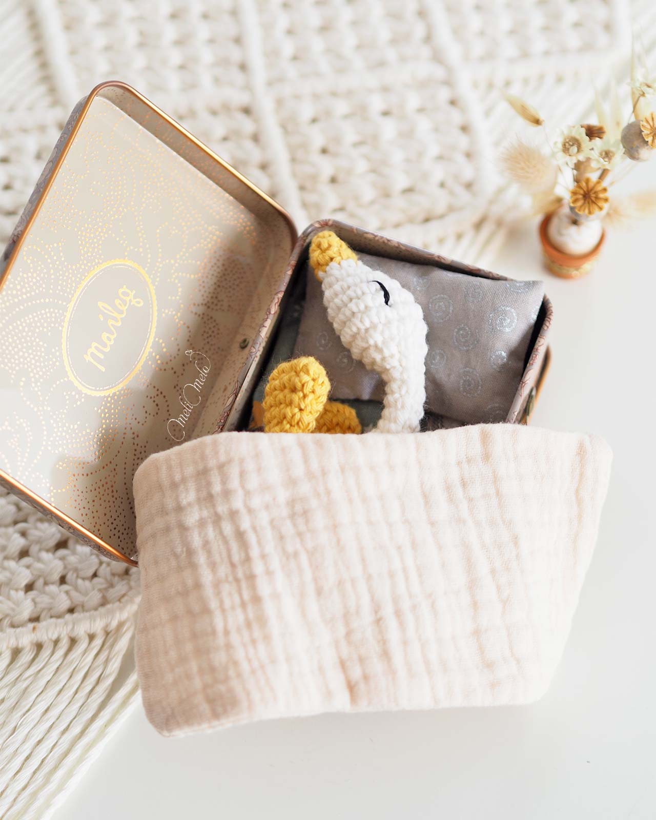 grigri-petite-oie-crochet-lit-valise-maileg-laboutiquedemelimelo