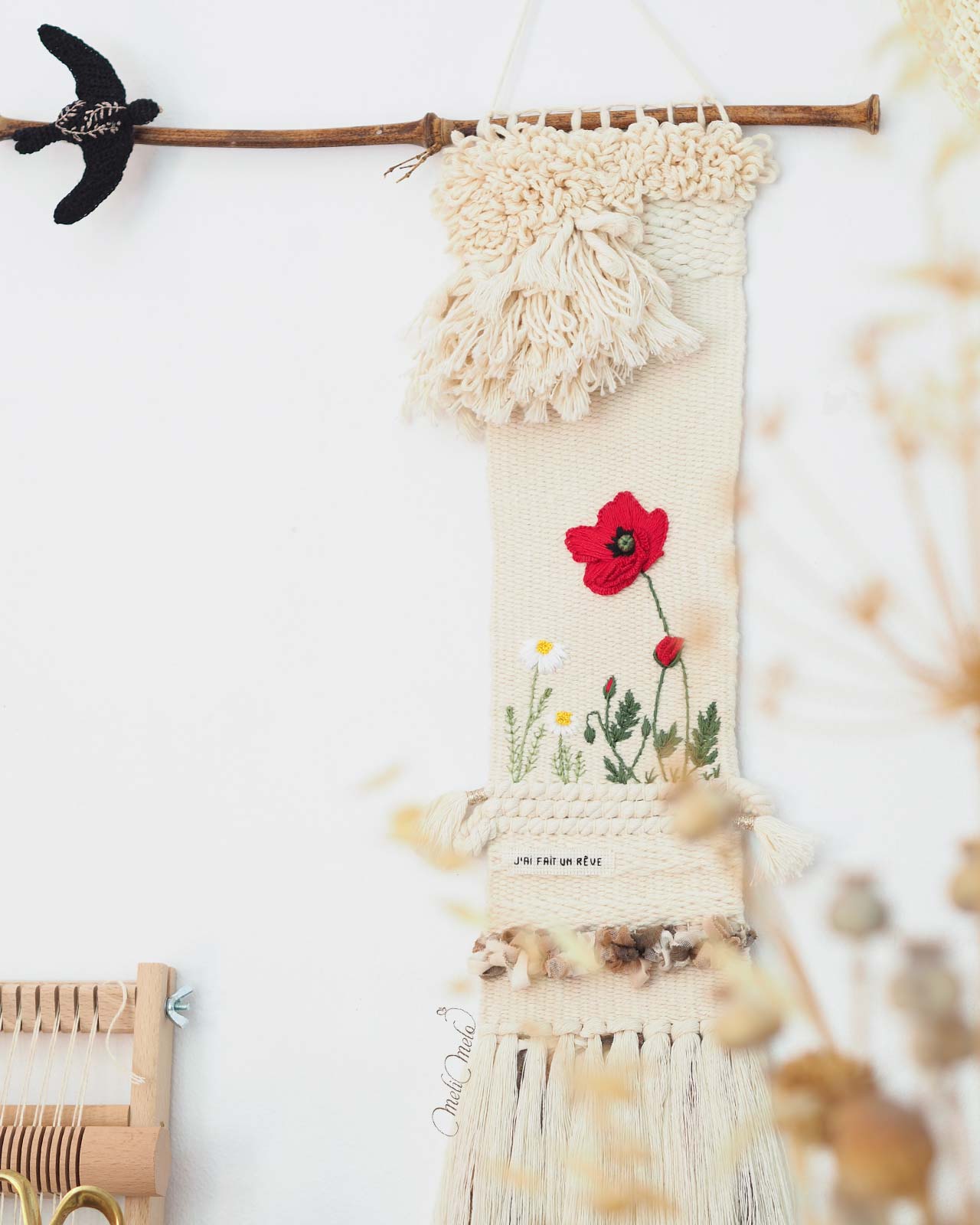 handweaving-wall-hanging-poppy-embroidery-cotton-swallow-crochet-laboutiquedemelimelo