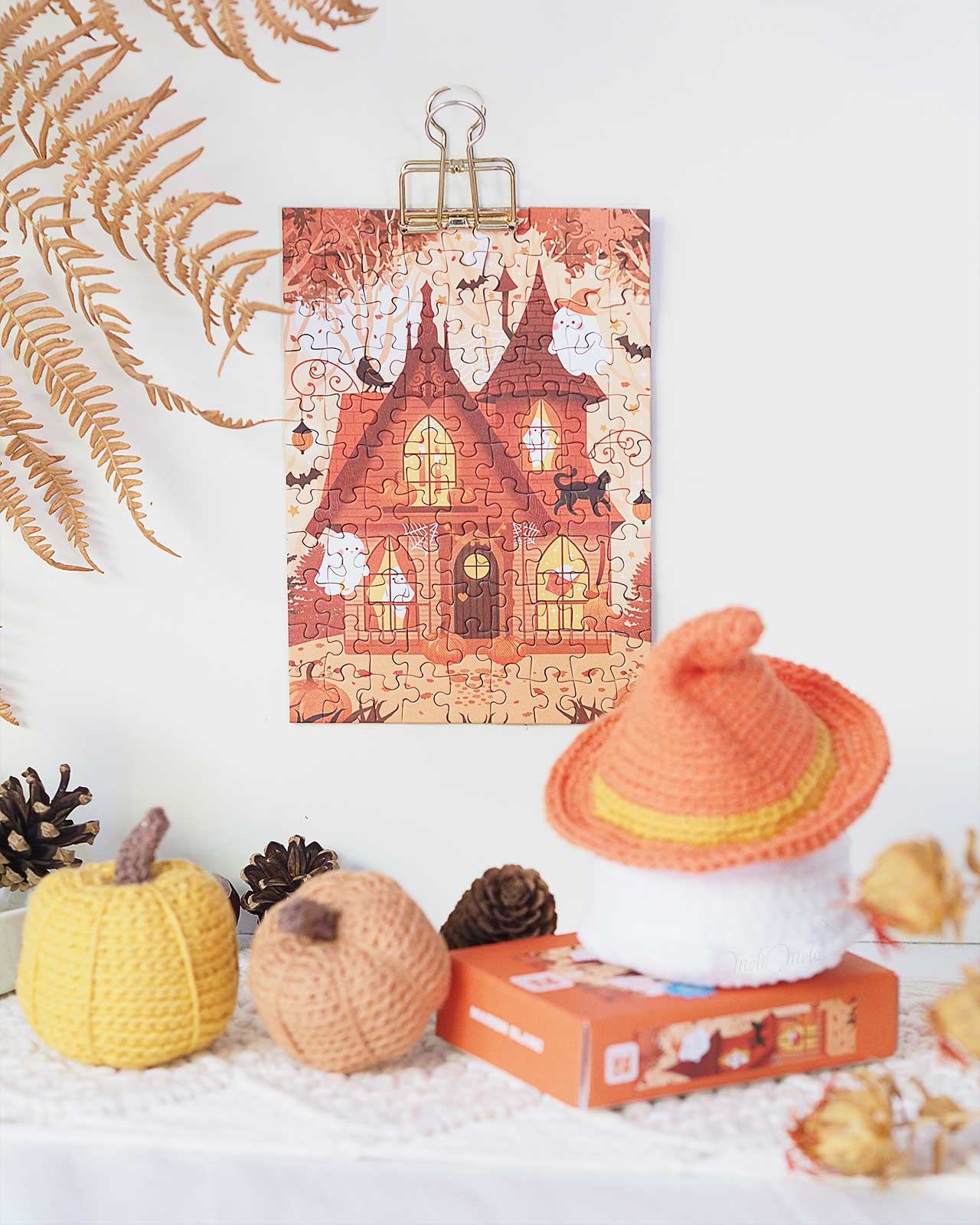 illustration-marion-blanc-mini-puzzle-maison-halloween-heol-crochet-automne-laboutiquedemelimelo