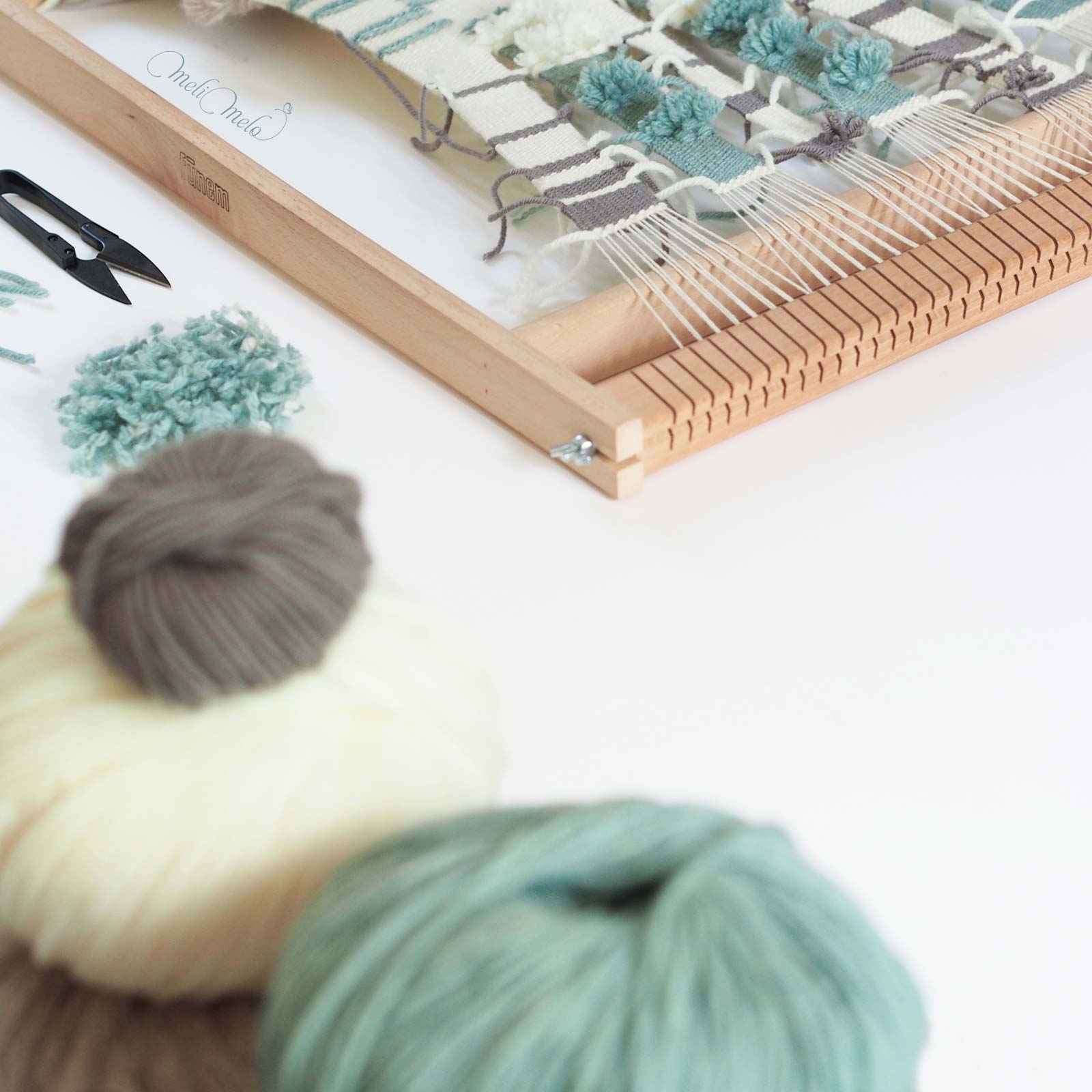 metier-tisser-bois-funem-tissage-handweaving-laine-vierge-peruvienne-merinos-laboutiquedemelimelo