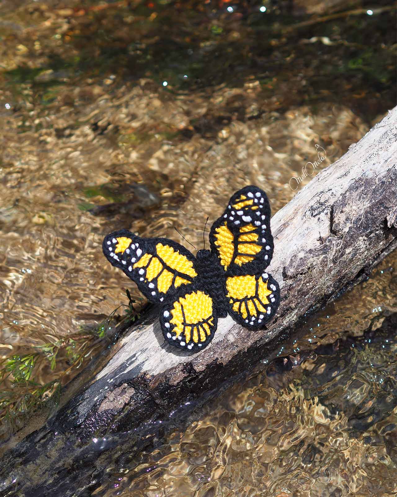 papillon-monarque-fait-main-crochet-monarch-butterfly-laboutiquedemelimelo