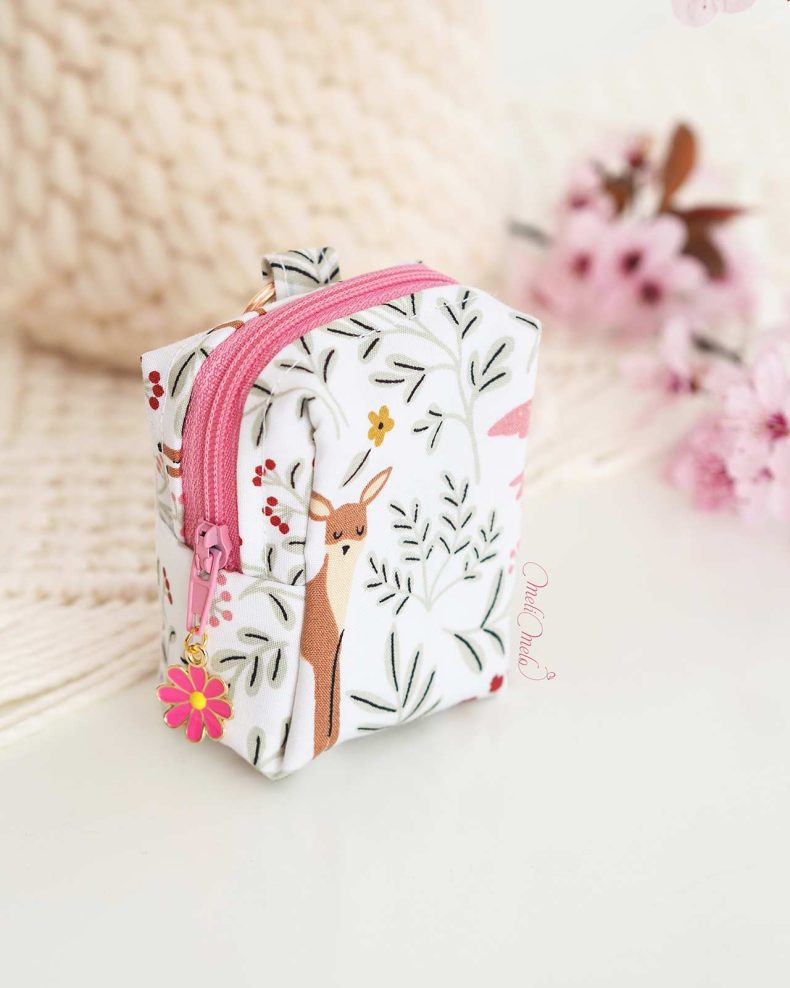 pochette-fleur-rose-biche-couture-popeline-coton-poppy-fabrics-laboutiquedemelimelo