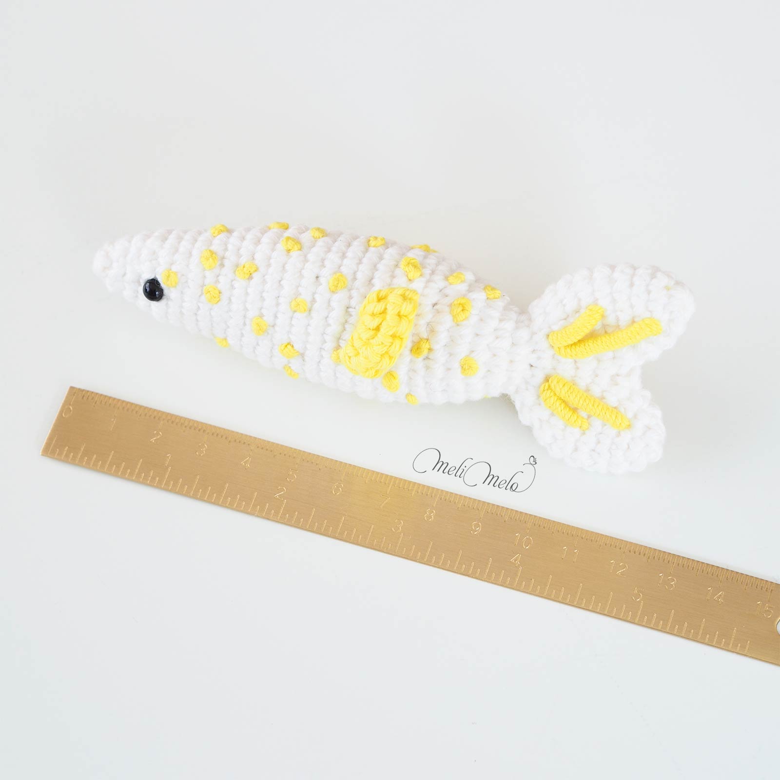 poisson-capitaine-crochet-amigurumi-deco-aquarium-laboutiquedemelimelo