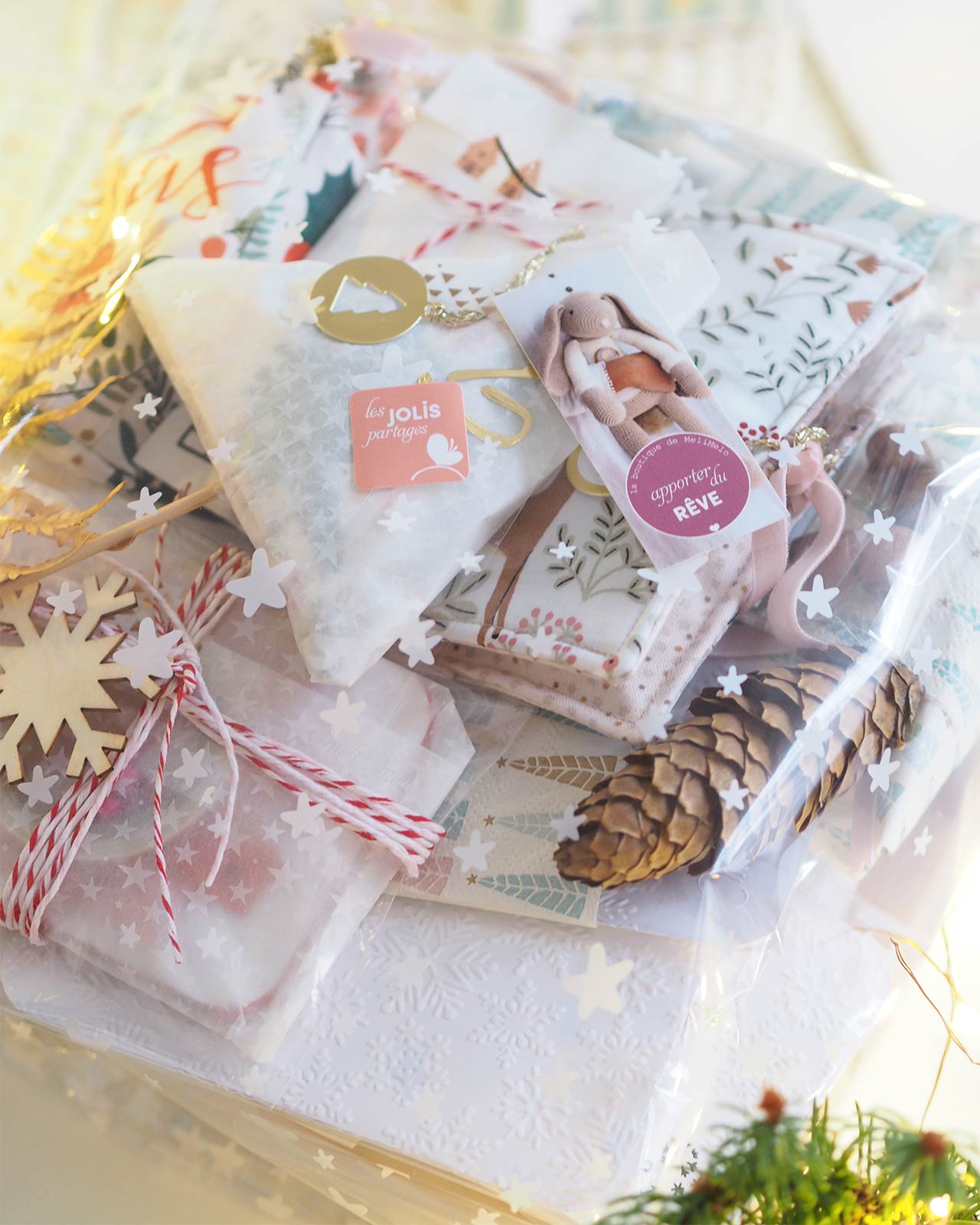 presentation-surprises-calendrier-avent-2025-noel-rose-laboutiquedemelimelo
