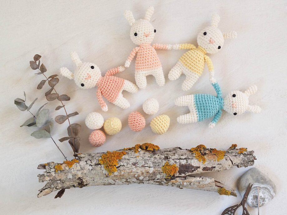 ribambelle mini lapins oeufs crochet printemps Pâques laboutiquedemelimelo