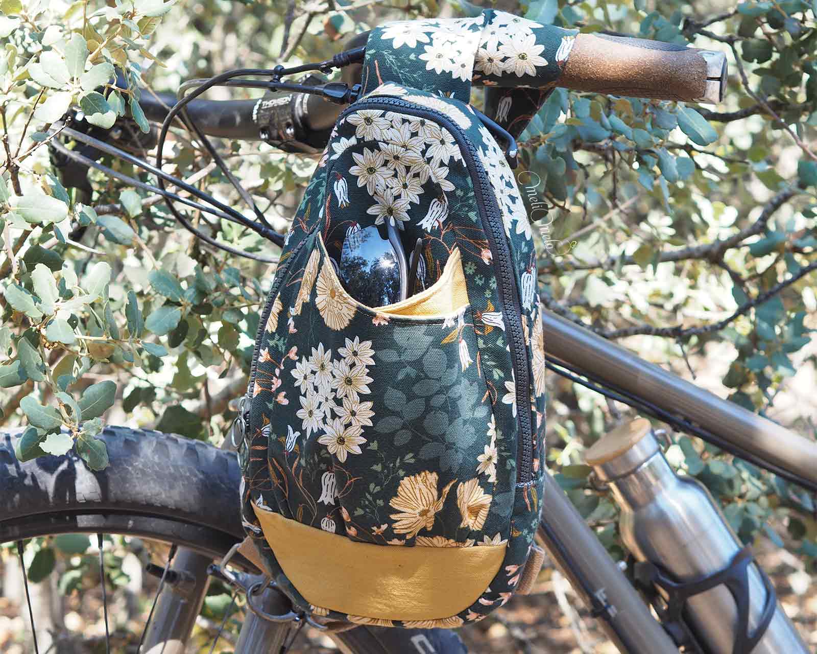 sac-dos-toile-canvas-couture-fait-main-wearefabrics-agfwildforgotten-rivka-sling-bag-laboutiquedemelimelo
