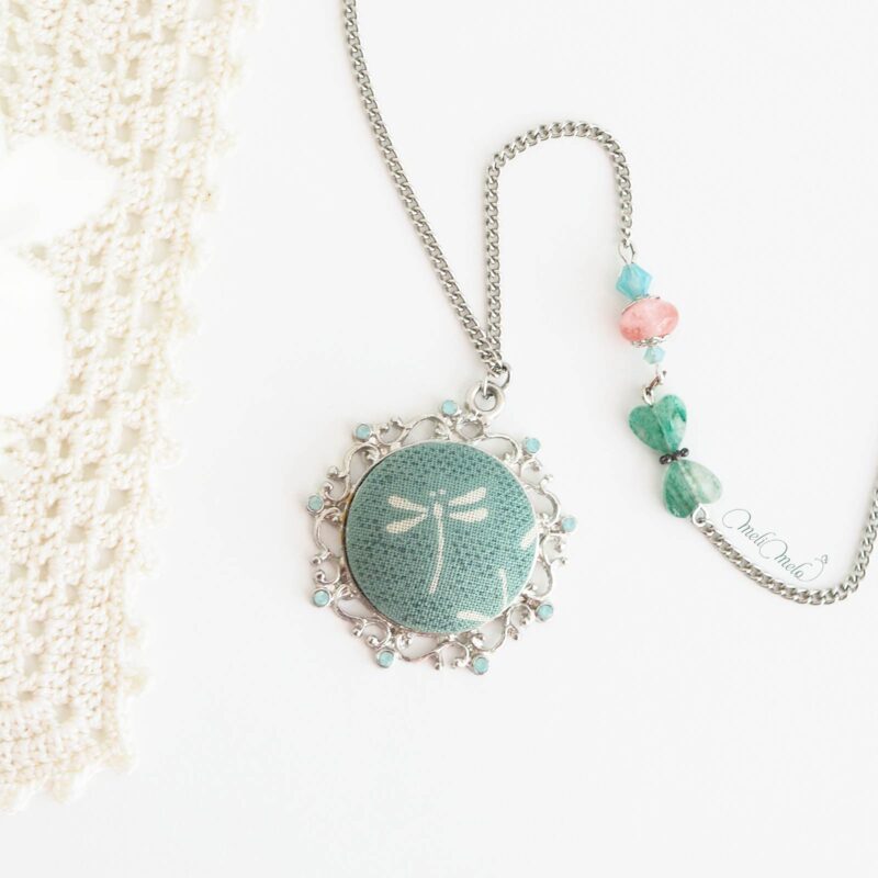 sautoir-libellule-pendentif-tissu-japonais-pierre-gemme-quartz-rose-cristal-swarowski-laboutiquedemelimelo