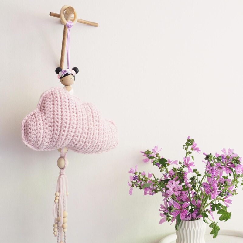 suspension nuage ange décoration crochet poupée couronne fleurie laboutiquedemelimelo