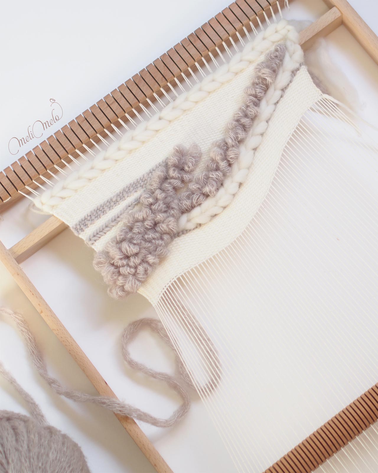 tissage-laine-peruvienne-weareknitters-wool-sur-metier-tisser-bois-manuel-laboutiquedemelimelo