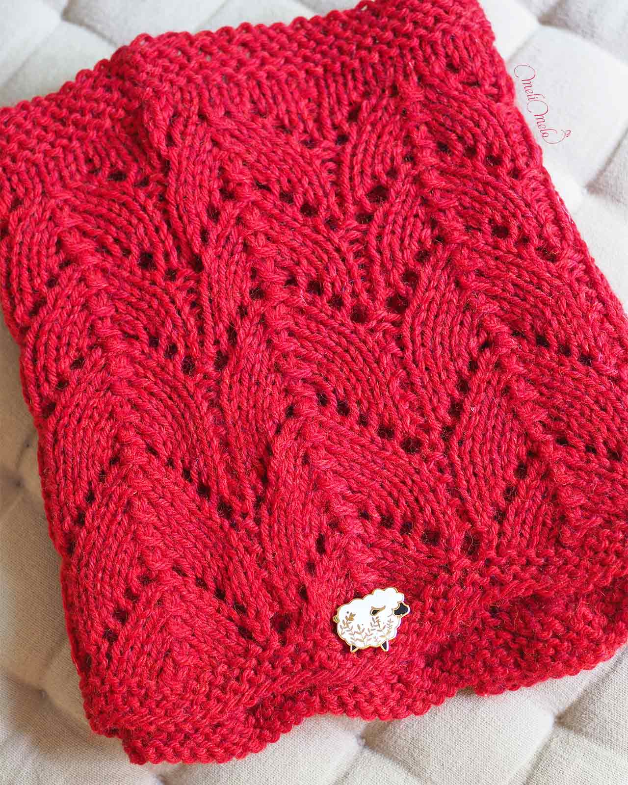 tricot-tour-cou-mouton-pin-modele-drops-design-laine-cascade-220-laboutiquedemelimelo