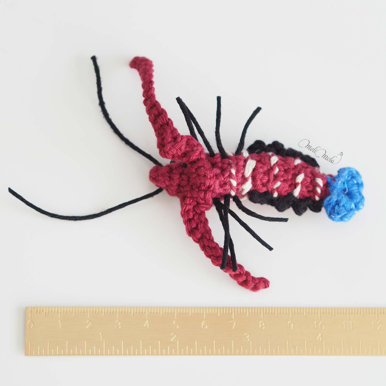 ventre-langouste-spiny-lobster-crochet-amigurumi-laboutiquedemelimelo